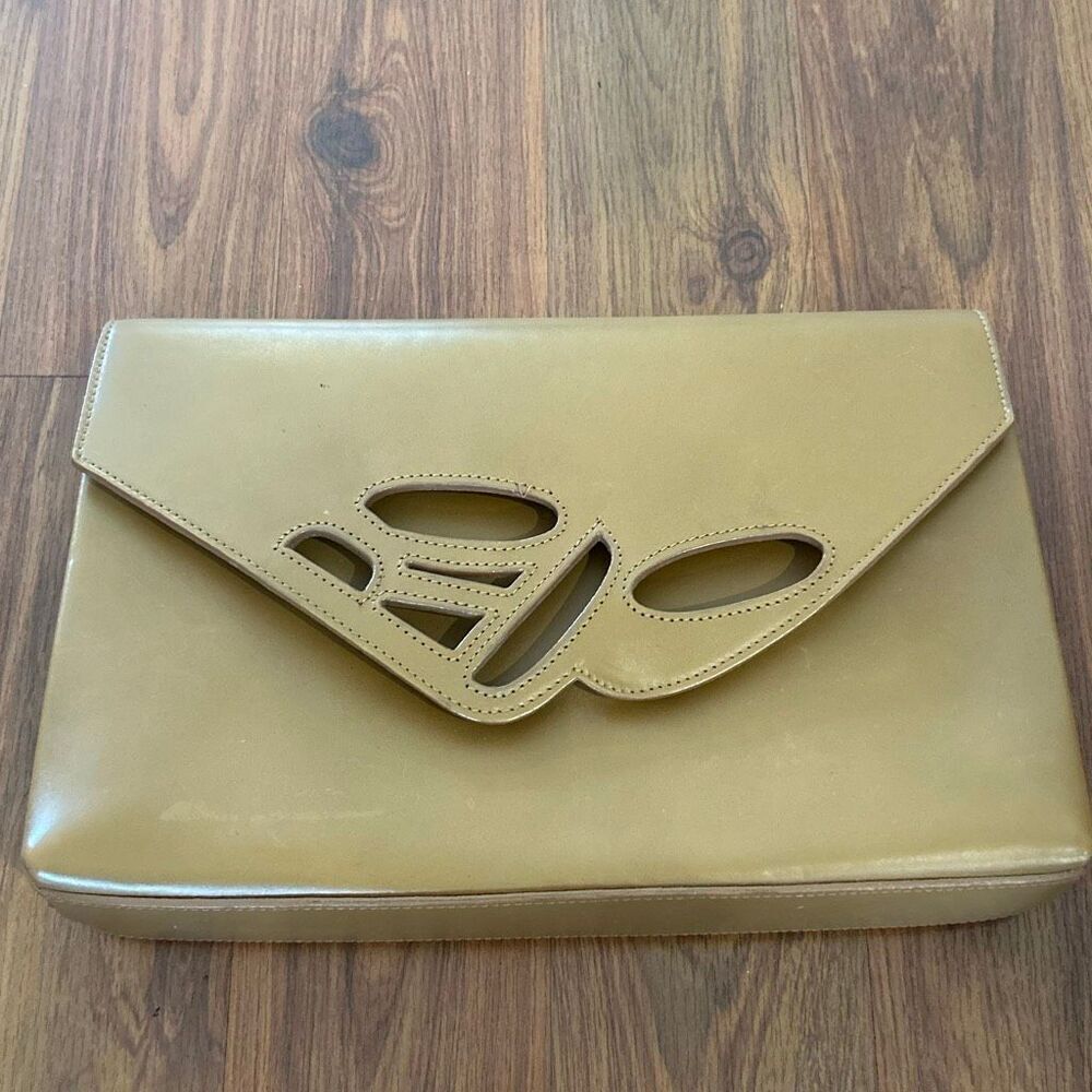 Rodo Italy Tan cutout leather handbag clutch AS IS